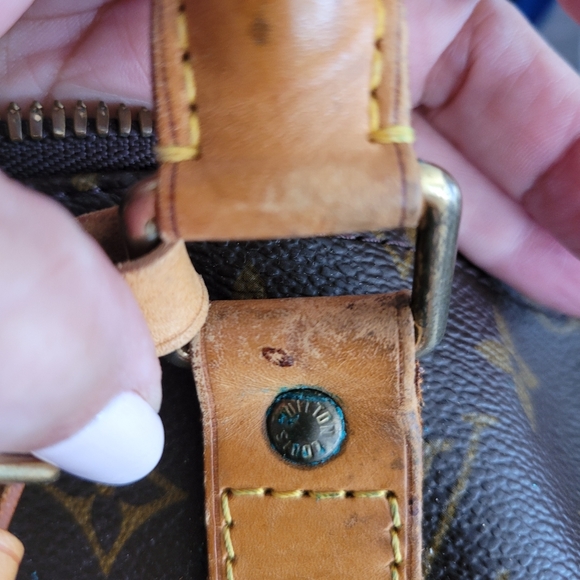 Louis Vuitton Monogram Keepall 55 Boston Travel Hand Bag. Watch Video!! - Picture 11 of 16